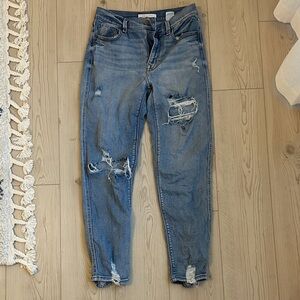 Eunina Distressed Ankle Mom Jeans in Blue